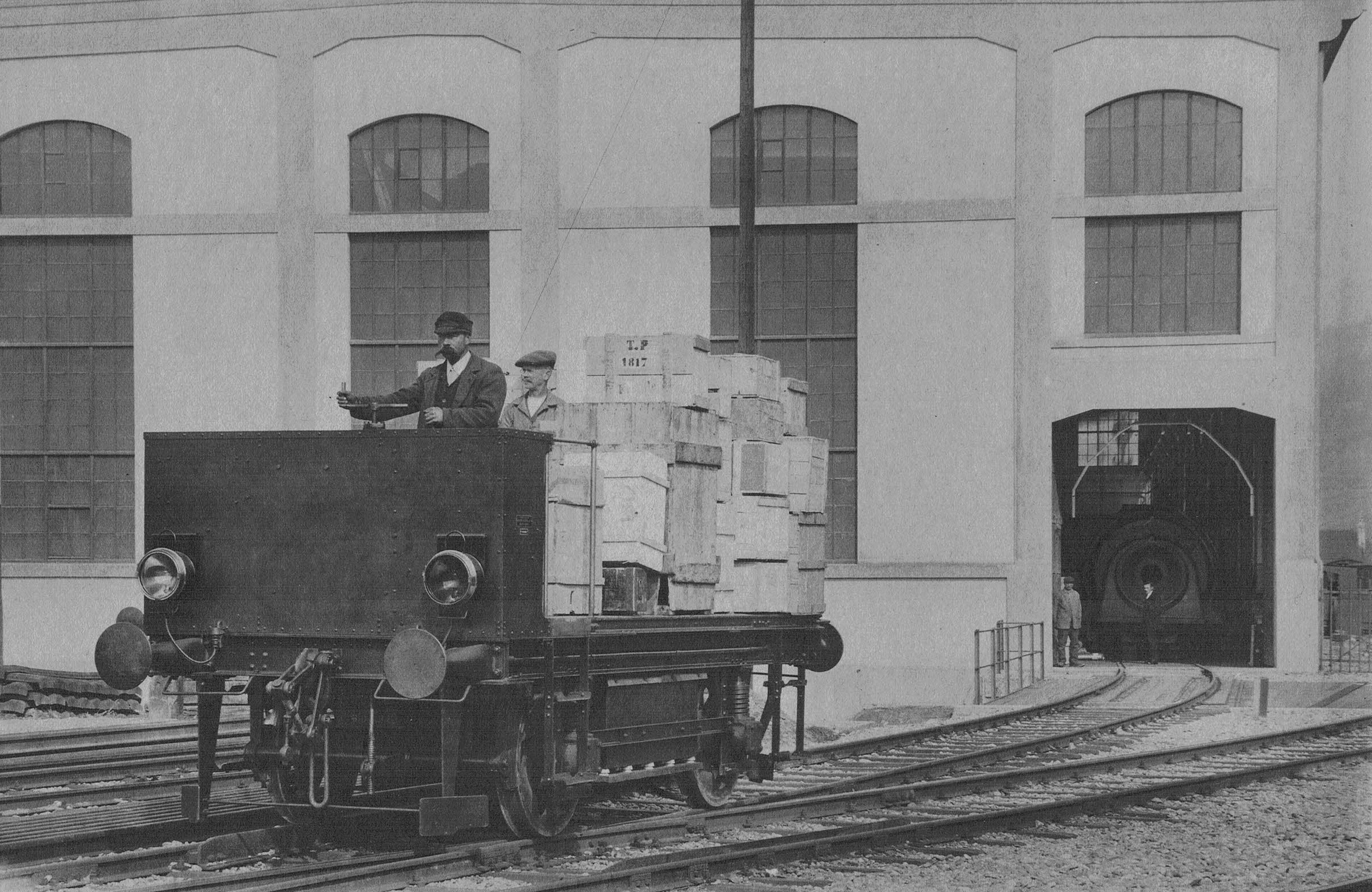 Akku Schienentraktor