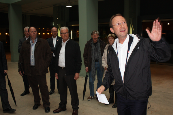 Einmal als Tour-Guide: Trafo-Chef Roberto Scheuer