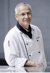 Mitarbeiter Trafo Baden Heinz Schärer