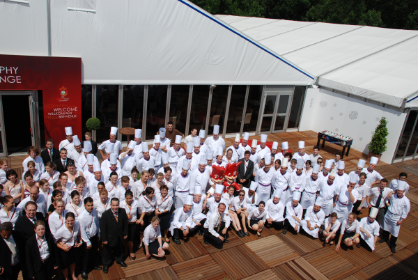 Trafo-Crew während Euro-08-Catering