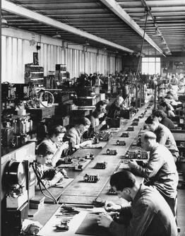 Fliessbandarbeit_BBC_History_Blog_Juni-1